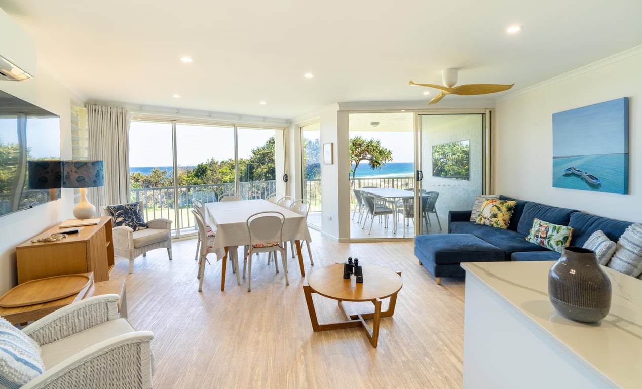 Deluxe Ocean View Apartment