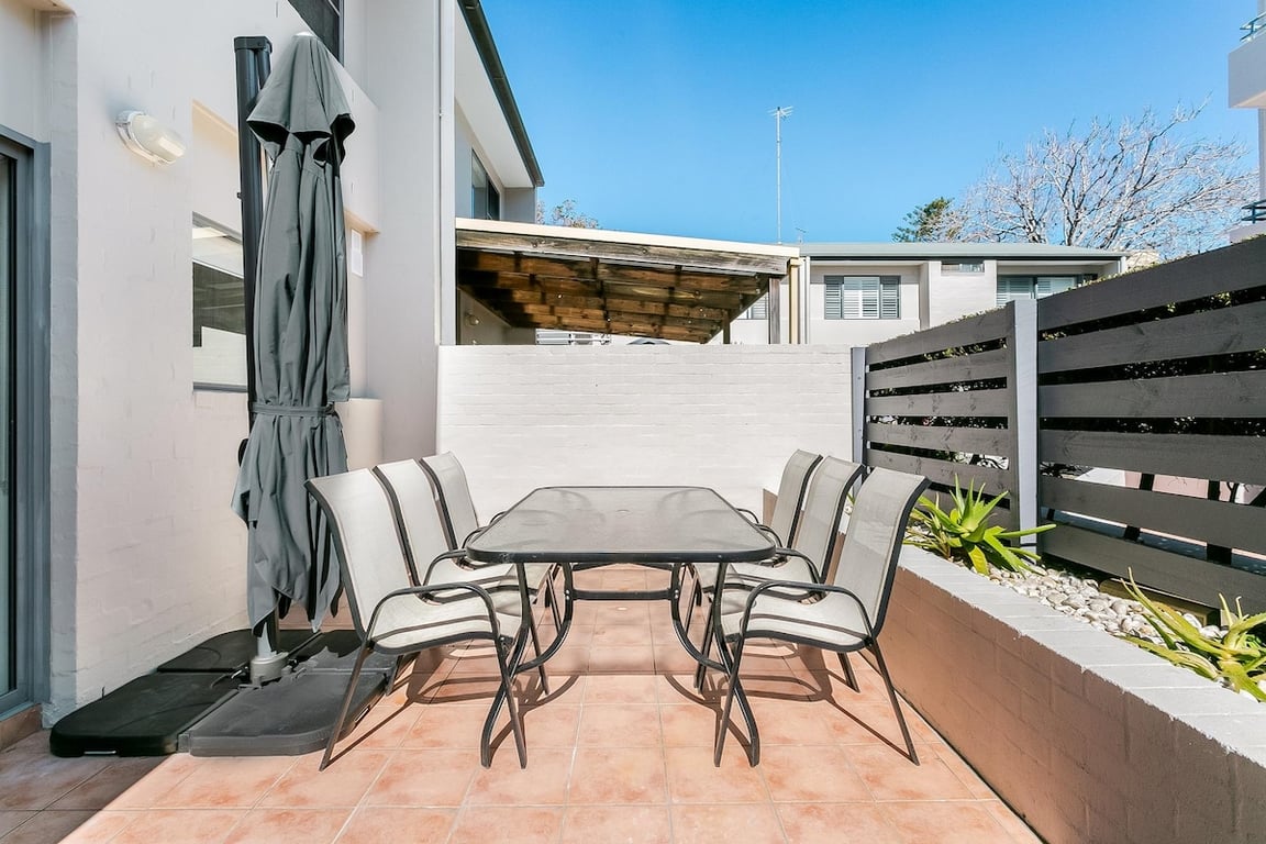 DY008 - Dee Why Comfort | Laidback Living By The Beach