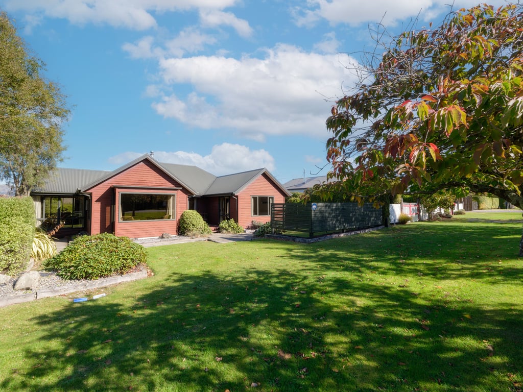 23 Leamington - Hanmer Springs