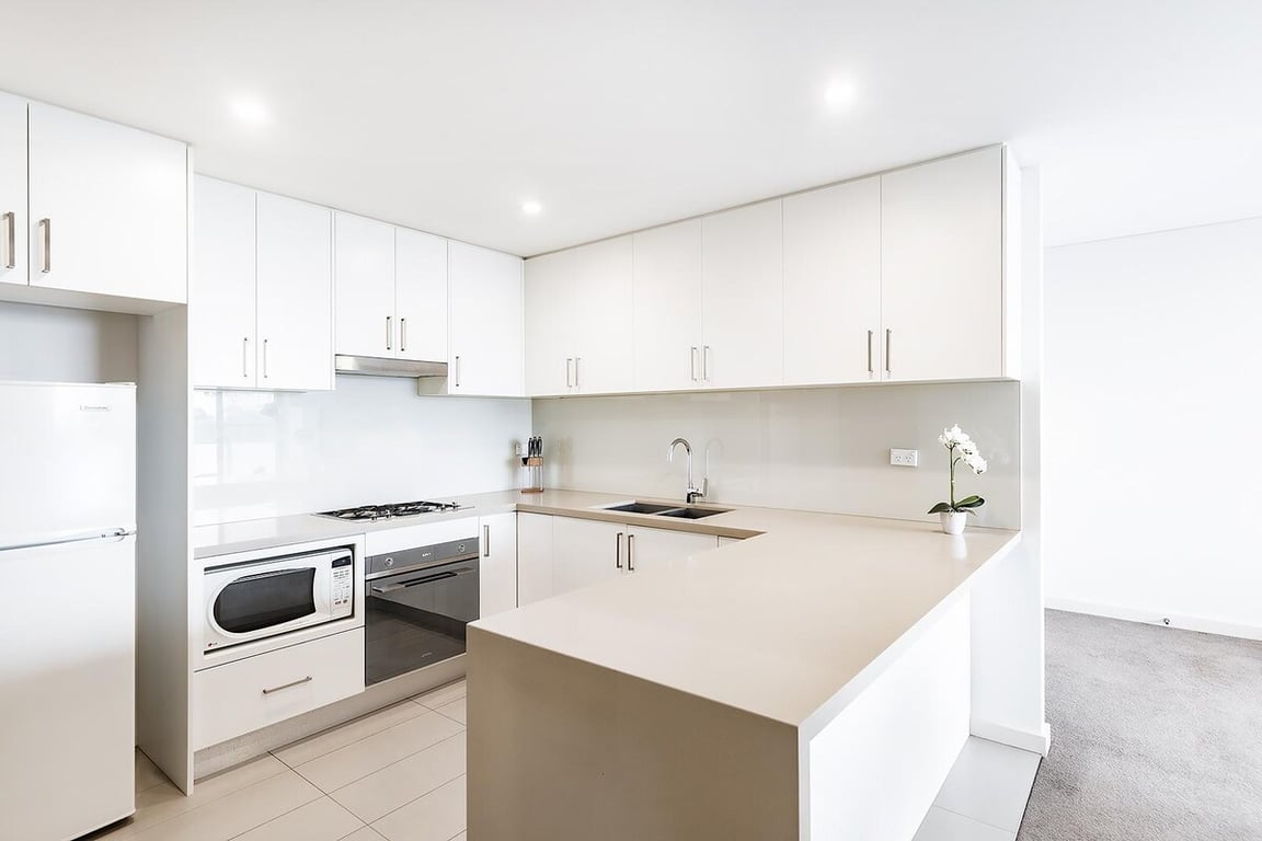 GLAD1 - Gladesville Getaway | Modern Laidback Living