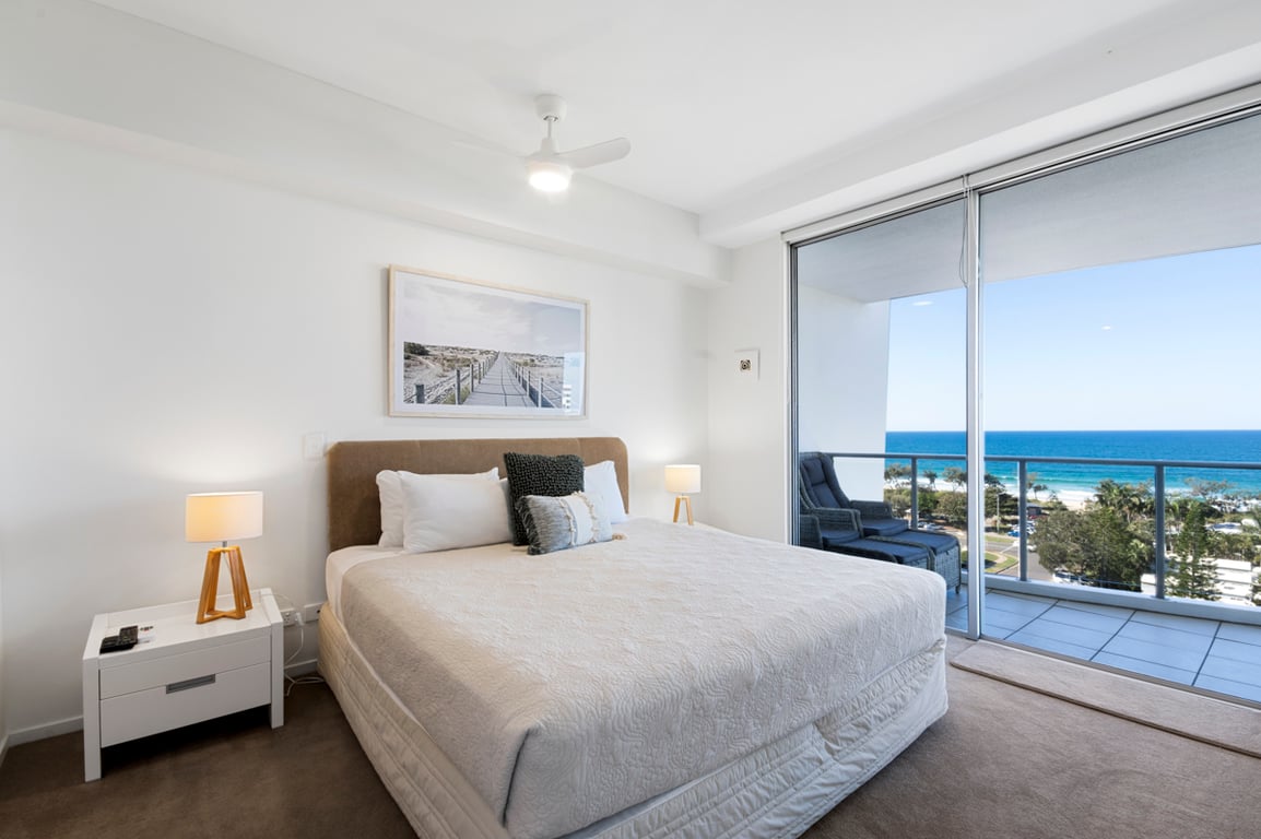 2 Bedroom Ocean View Apartment