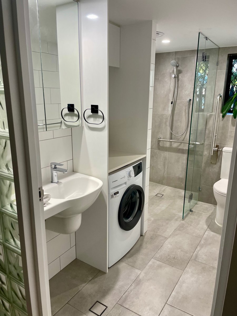 Two Bedroom Deluxe Apartment with Special Access