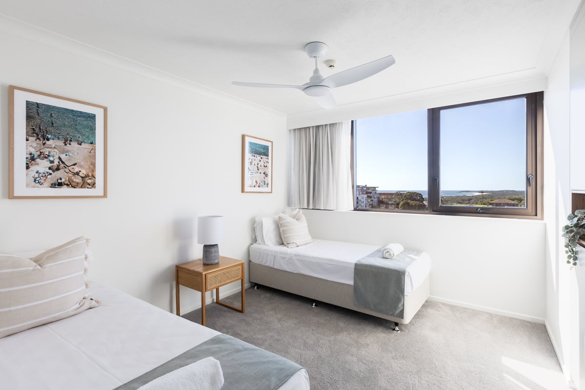 Apartment 48 Level 16 -2 Bedroom Luxury Apartment Western Side