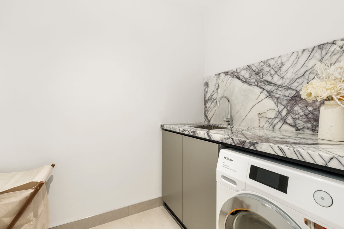 The Sun Gallery @ 333STK | Luxury Duplex Penthouse
