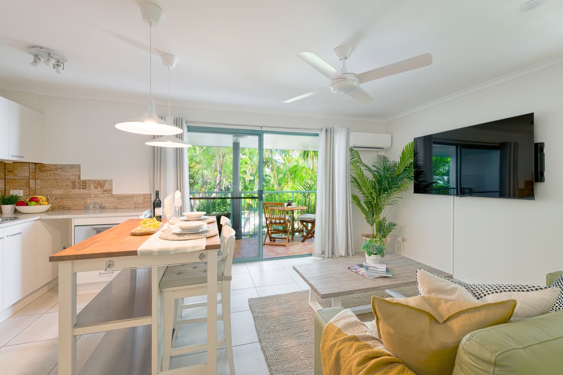 1 Bedroom Supreme Apartment - Upstairs