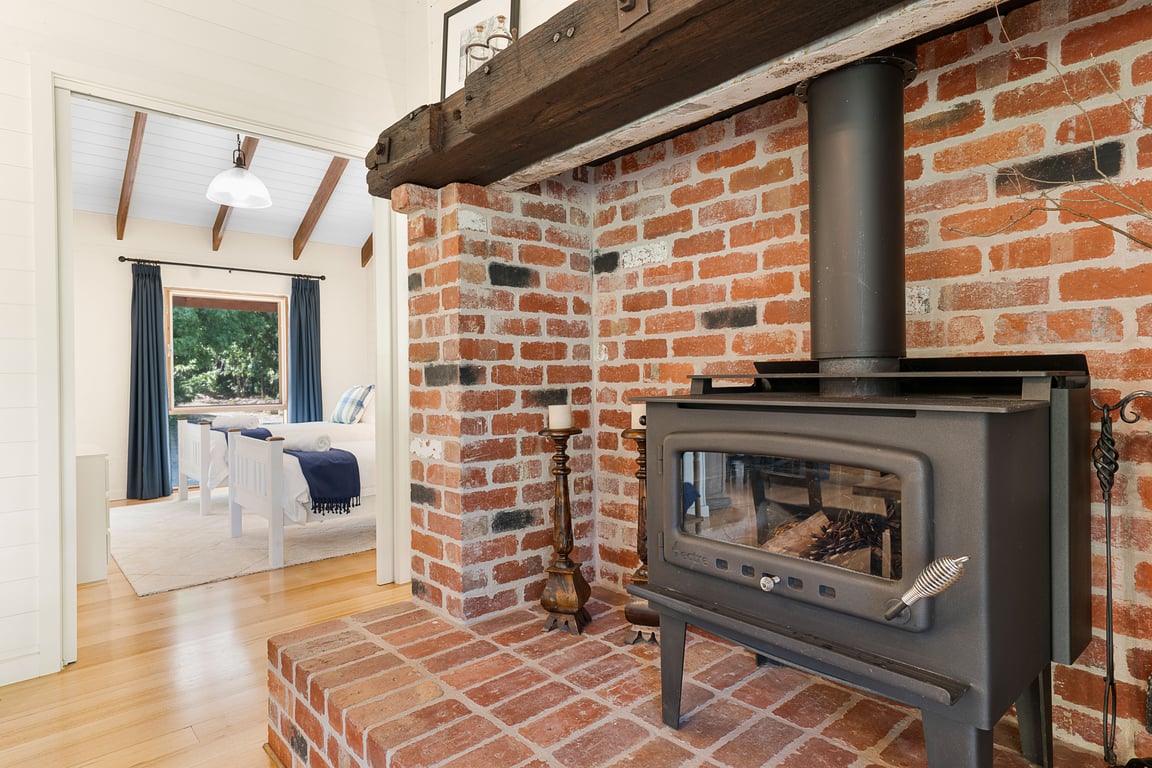 Yarrowood - Country Retreat near Lake Nillahcootie