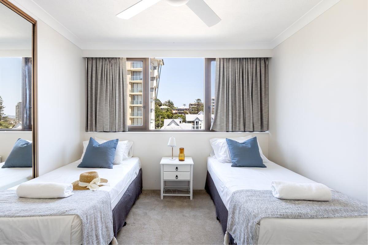 2 Bedroom Deluxe Apartment