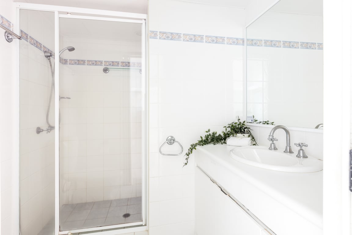 2 Bedroom Deluxe Apartment