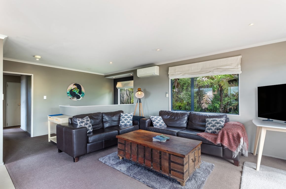 Acacia Bay Getaway - Spacious Family Living