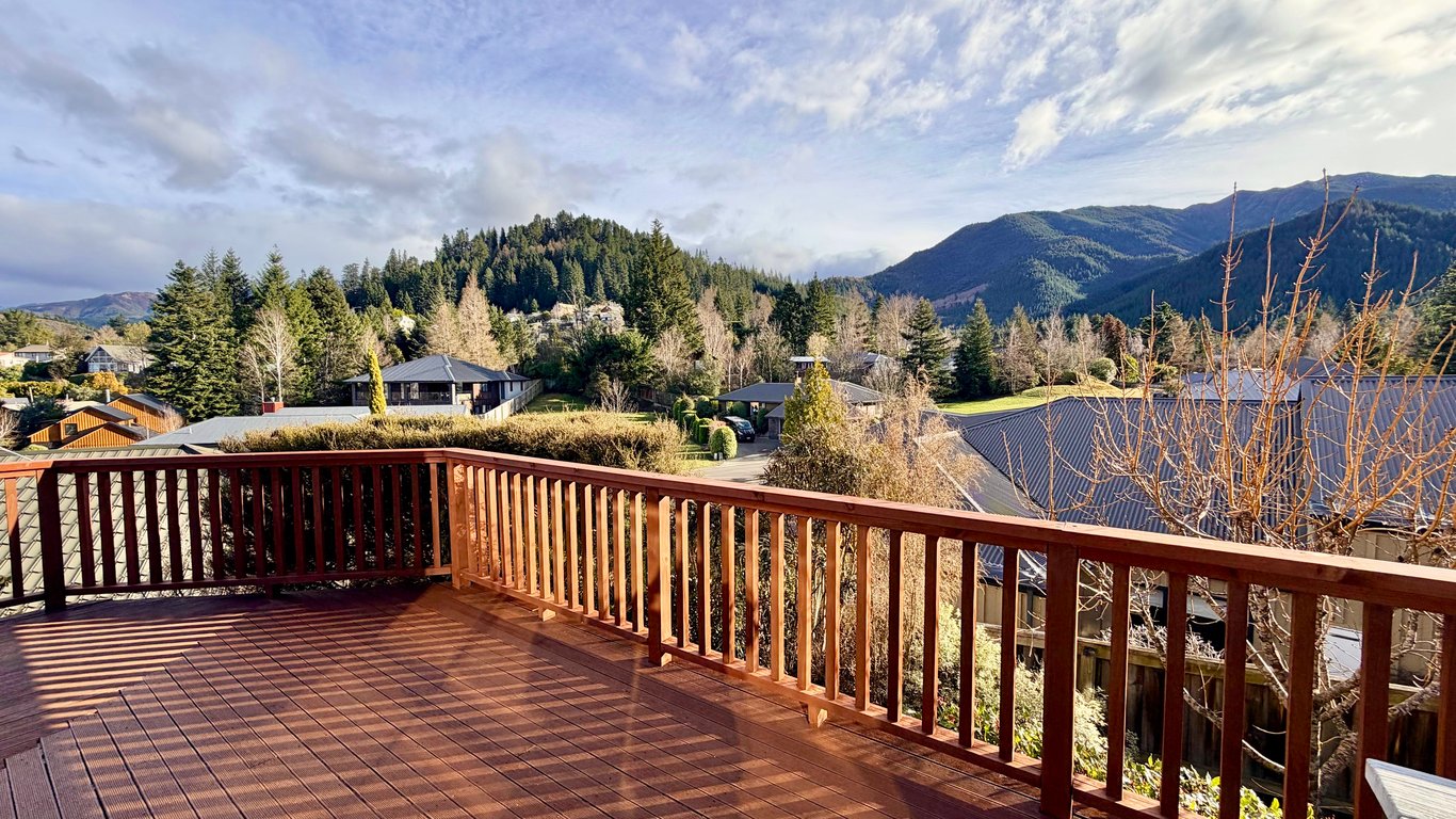 10 Forest View Close