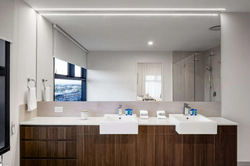 3 Bedroom Skyroom Apartment