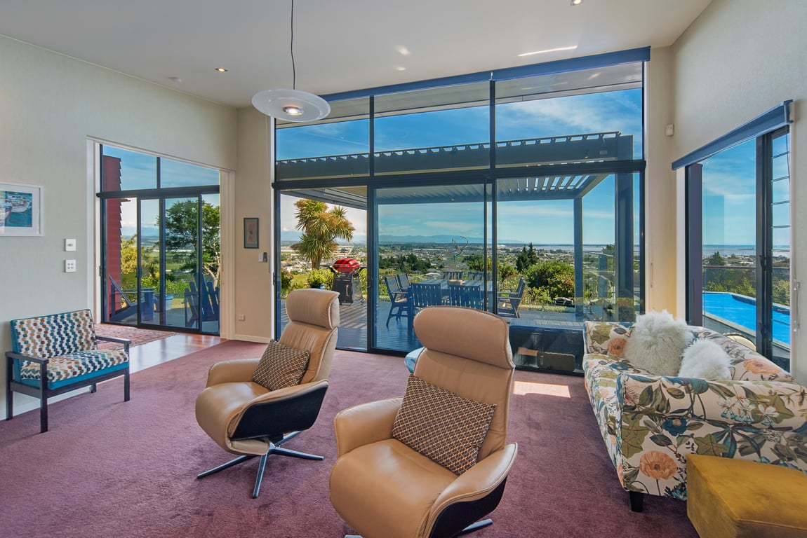 Pohutukawa House - Views, Pools, Serenity!