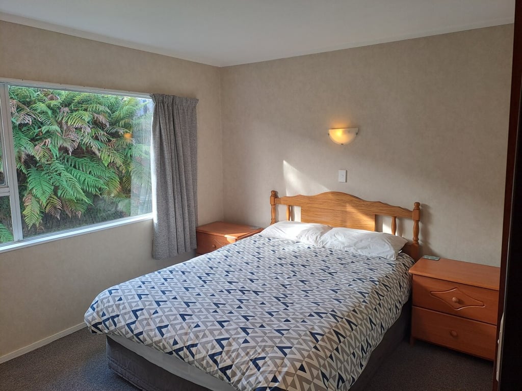 Taupo Central - Close To Town And Includes Wifi