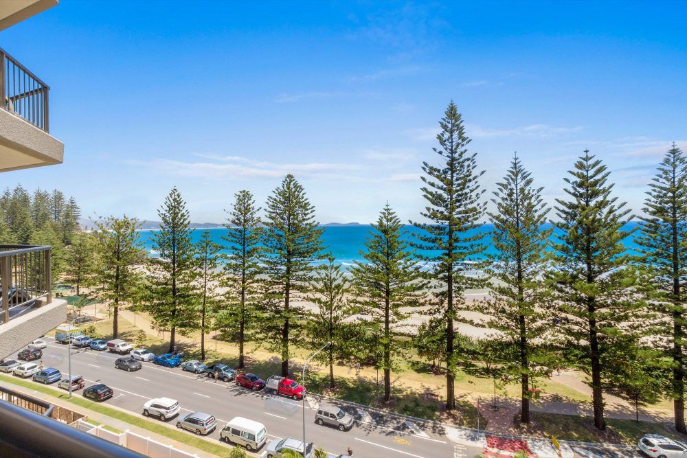 2 Bedroom Deluxe Apartment