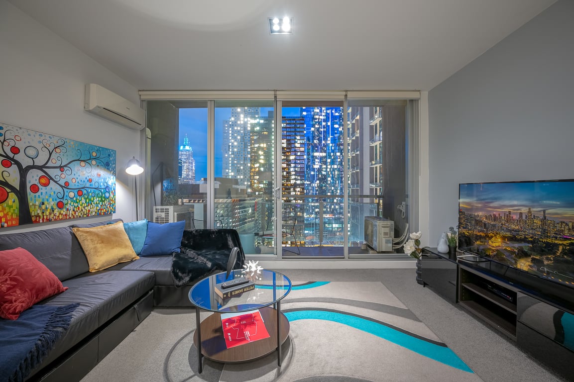 Convenient CBD Retreat in the Best Location! 2 Bedrooms | 2 Bathrooms | 2 Car Spaces