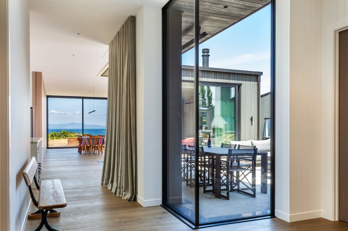 Lochside – Luxury Lakeside Living In Kinloch