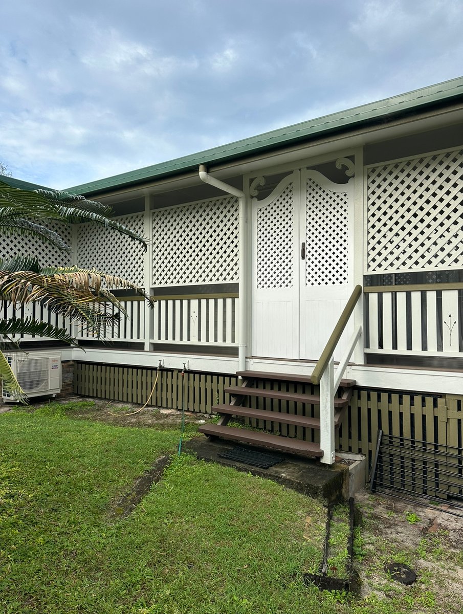 Amity Jigsaw House 
