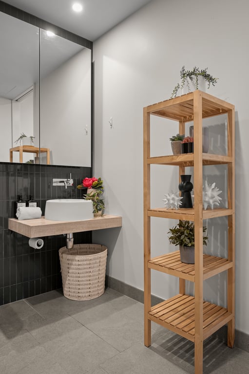 Cosy CBD Park Views Retreat! 1 Bedroom | 1 Bathroom | Free Parking