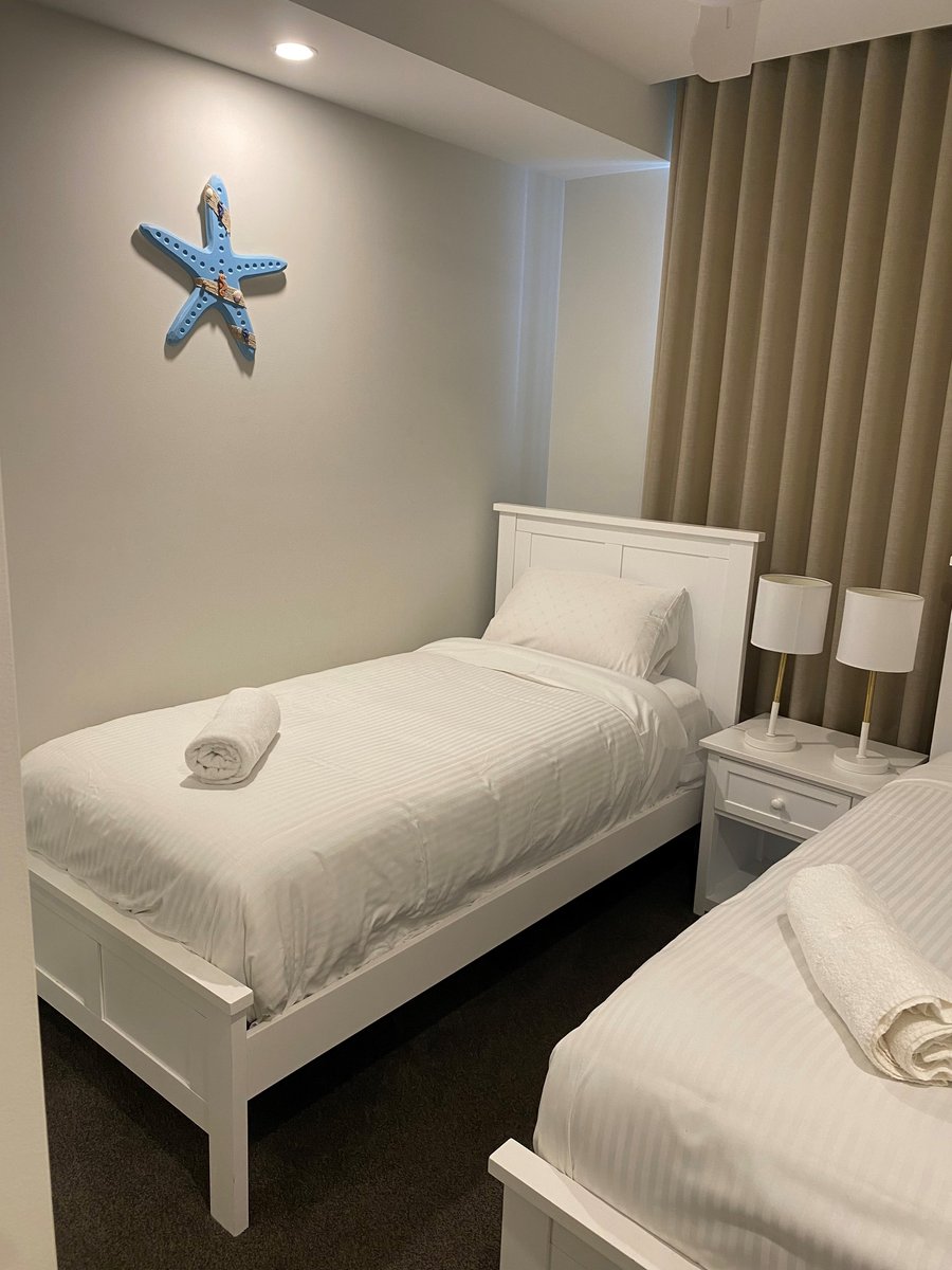 UNIT 10707 THE COSMOPOLITAN COTTON TREE 96 MEMORIAL AV 