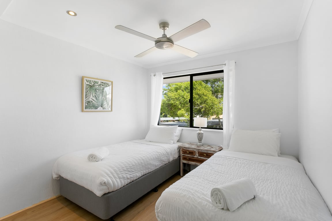 Unit 17 - Eclectic Style Central 2 Bedroom Town House