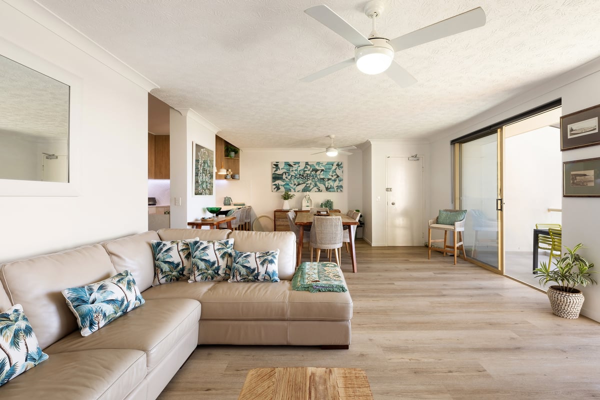 Luxury Gold Coast Apartment with Rootop Terrace