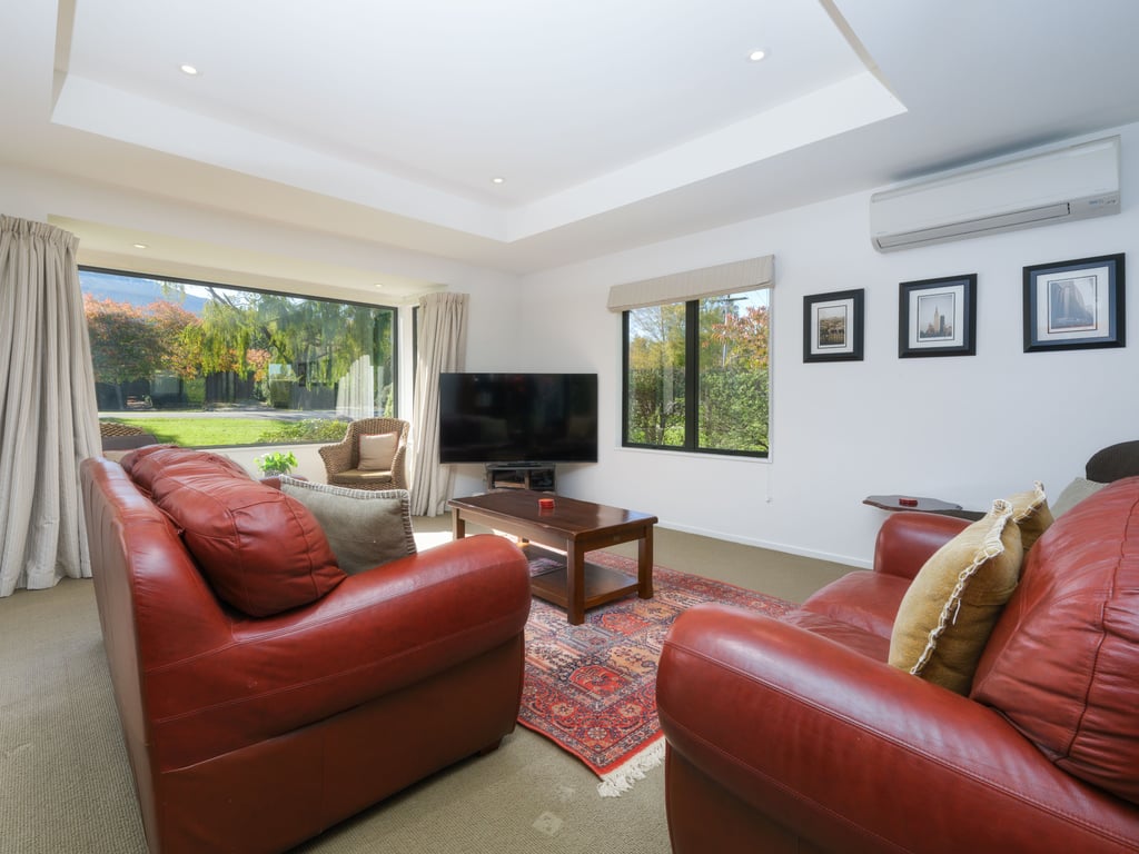 23 Leamington - Hanmer Springs