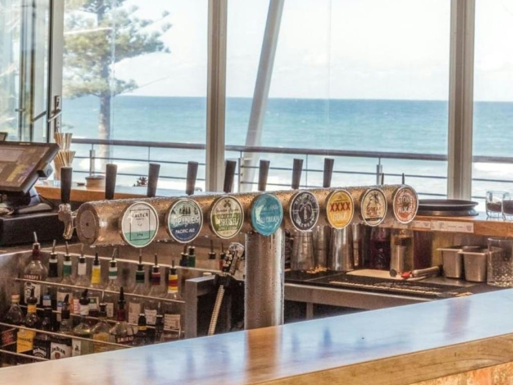 Lennox Point Hotel