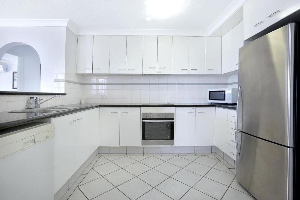 3 Bedroom Ocean View Apartment