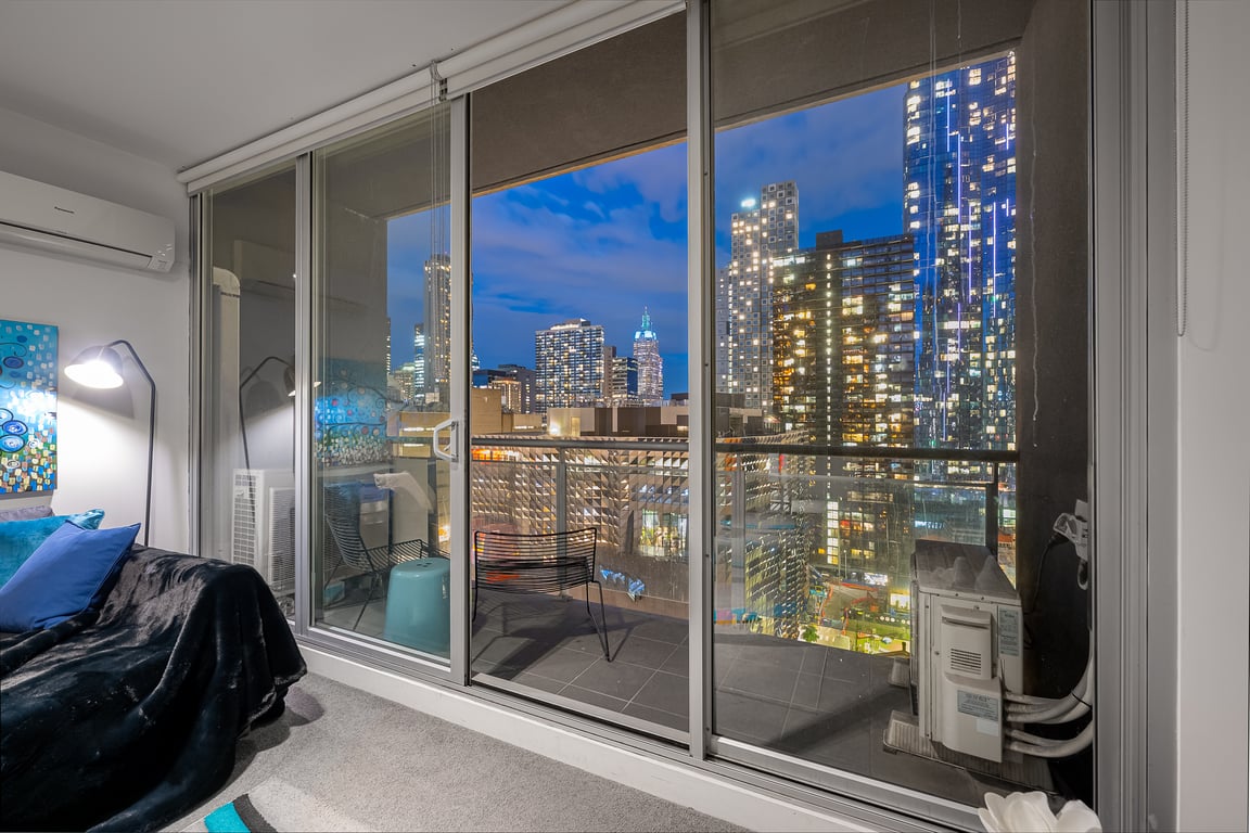 Convenient CBD Retreat in the Best Location! 2 Bedrooms | 2 Bathrooms | 2 Car Spaces