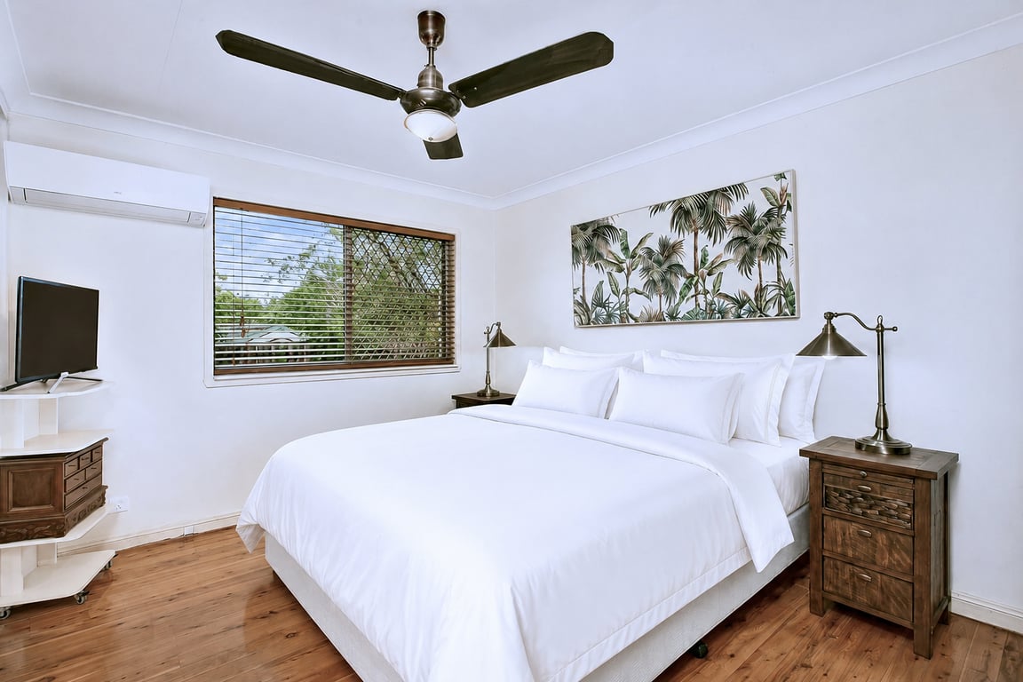 HENL3 - Lane Cove Comfort | Home With Leafy Garden