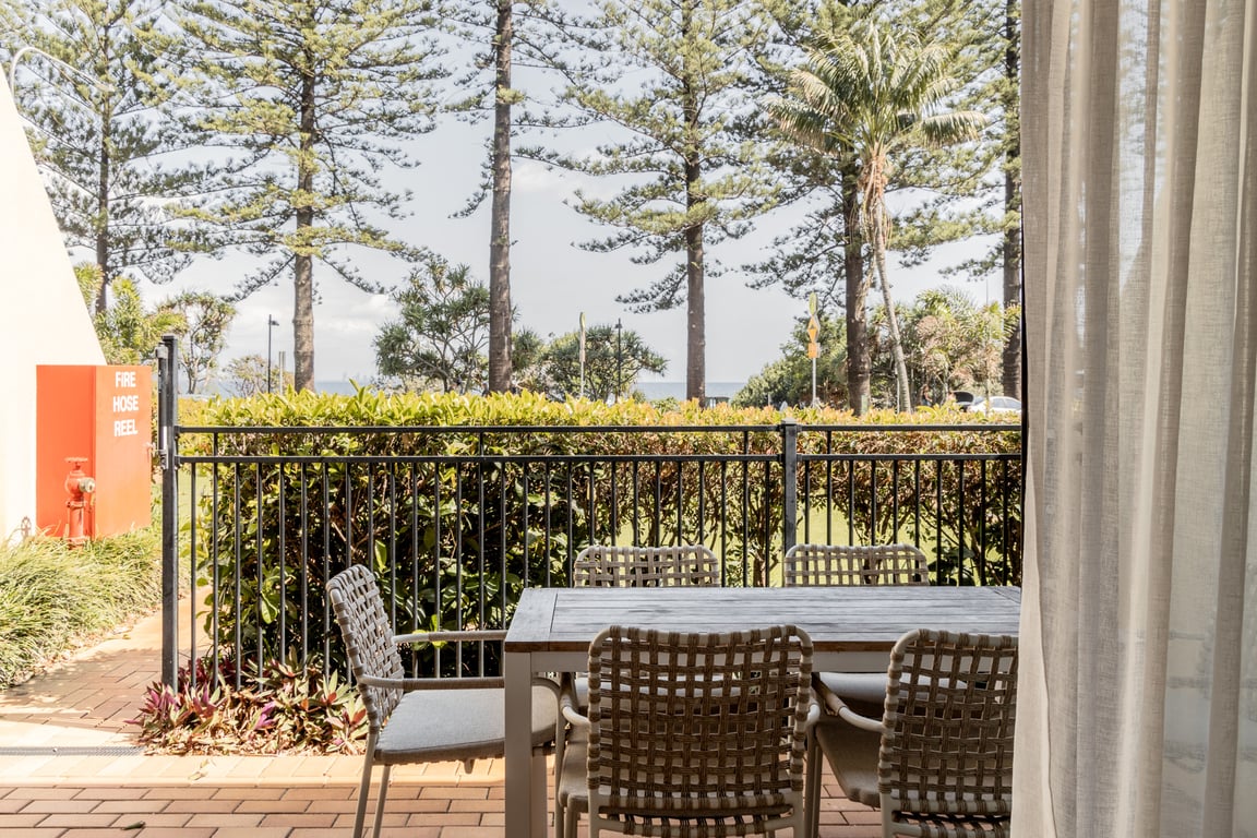 Townhouse 06 - Ground level - 2 BEDROOM 2 STOREY LUXURY TOWNHOUSE LUXURY