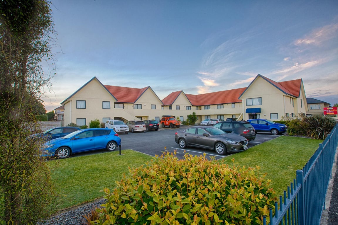 bella-vista-hamilton