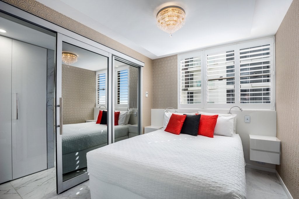 2 Bedroom Luxury Beachfront Apartment