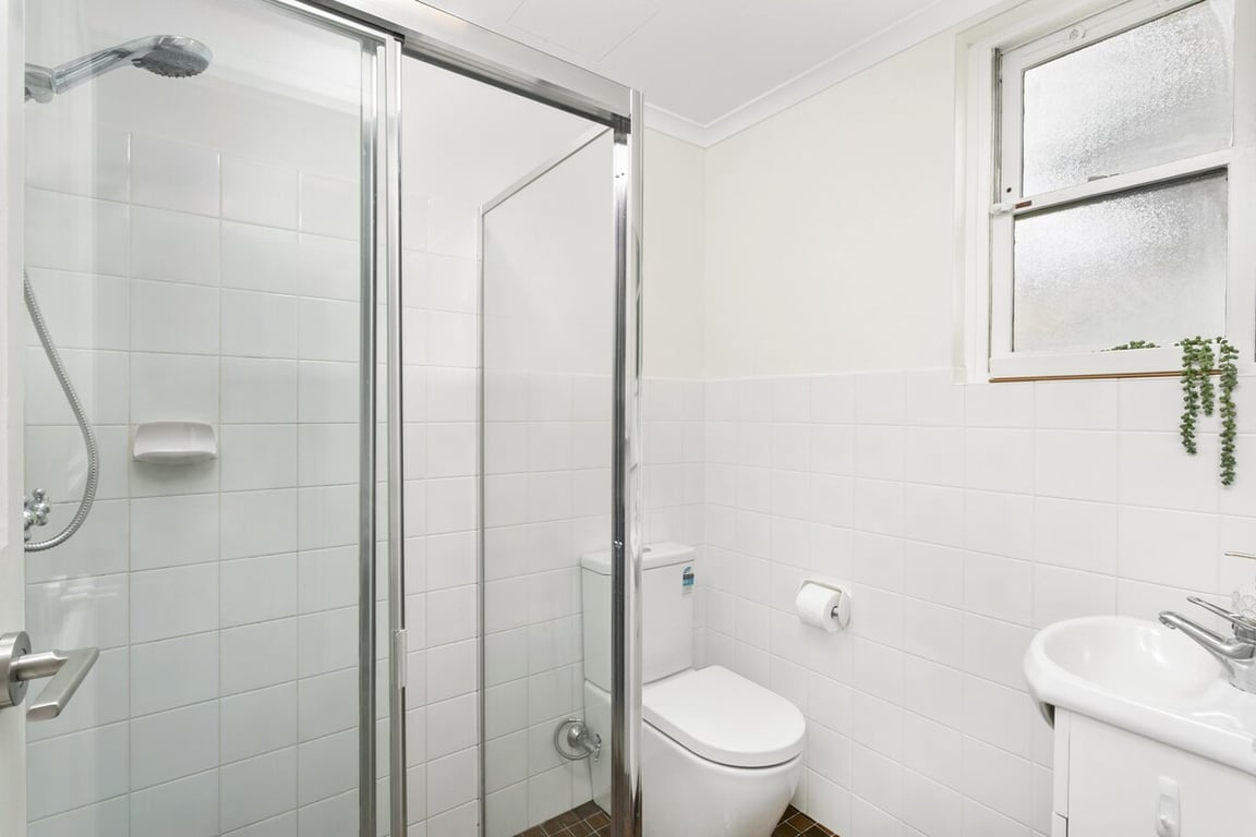 WAV55 - Waverton Welcome | Relaxed Living Near The Train