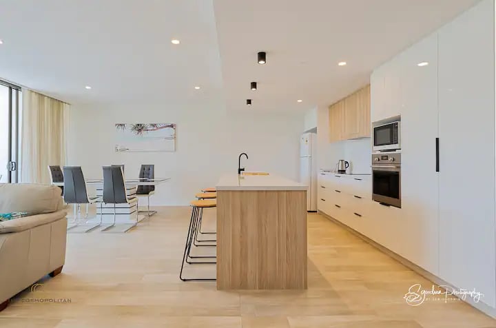 Unit 10307 Riverfront Breeze