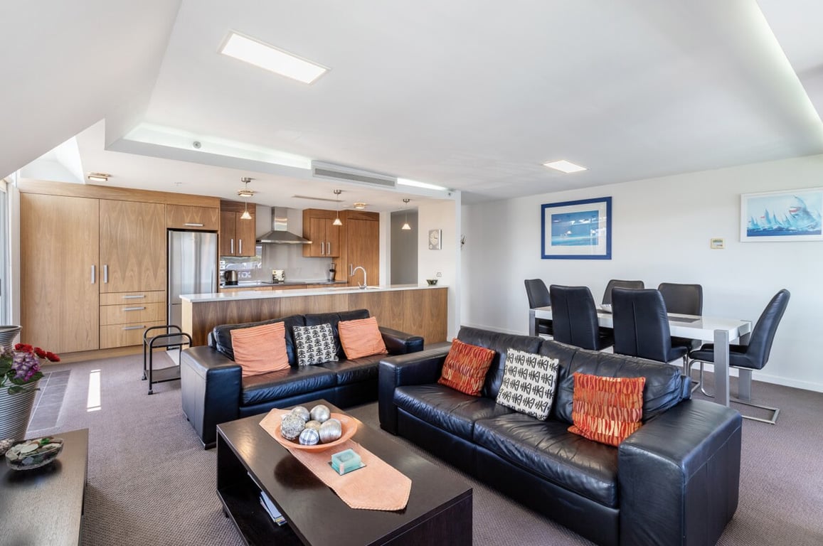Apartment 19 - Spacious Central & Stylish