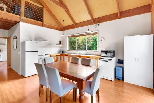 The Shack - Located base of Mt Buller