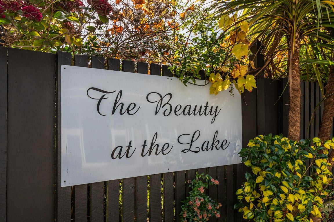 The Beauty At The Lake - Family And Pet Friendly