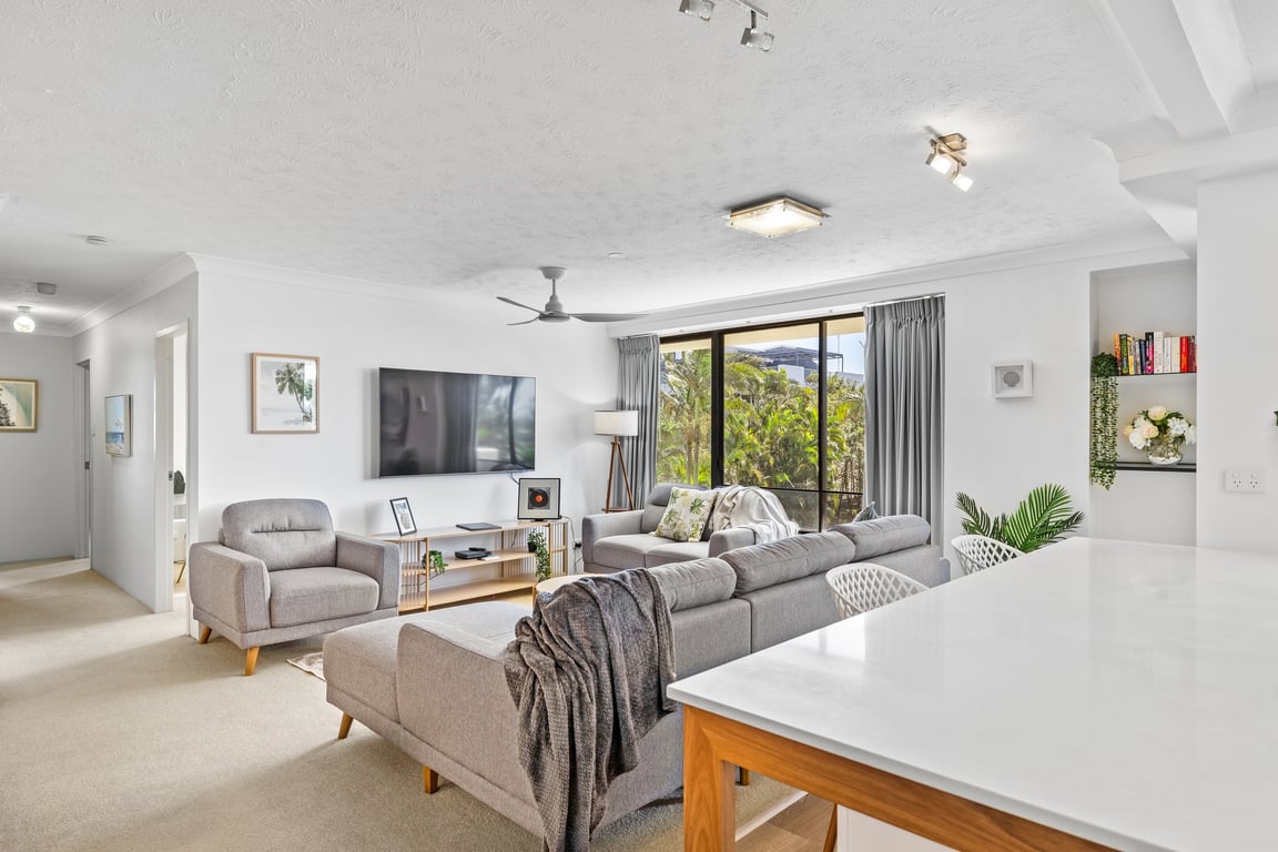 Three Bedroom, North Facing, 2 Queen, 2 Singles