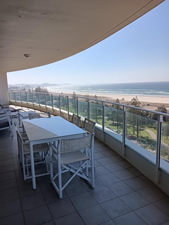 3 Bedroom Deluxe Sub Penthouse