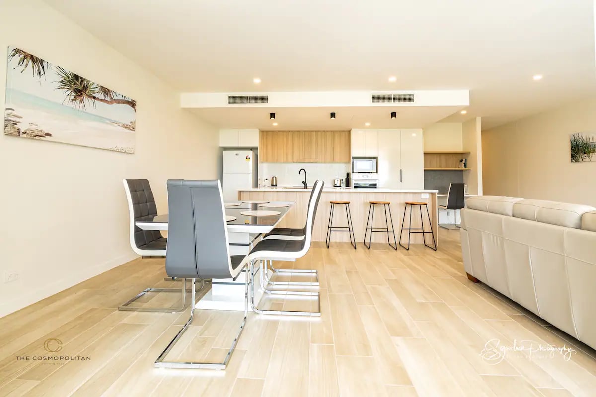 Unit 10307 Riverfront Breeze