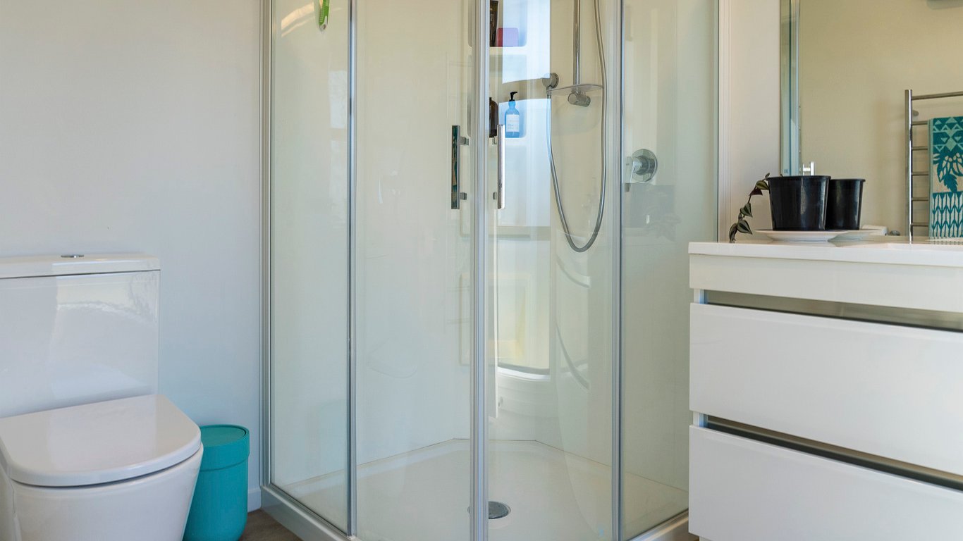 Modern Mapua Holiday Home