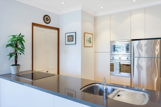 CP302 - Cremorne Point Paradise | Views Of Opera House