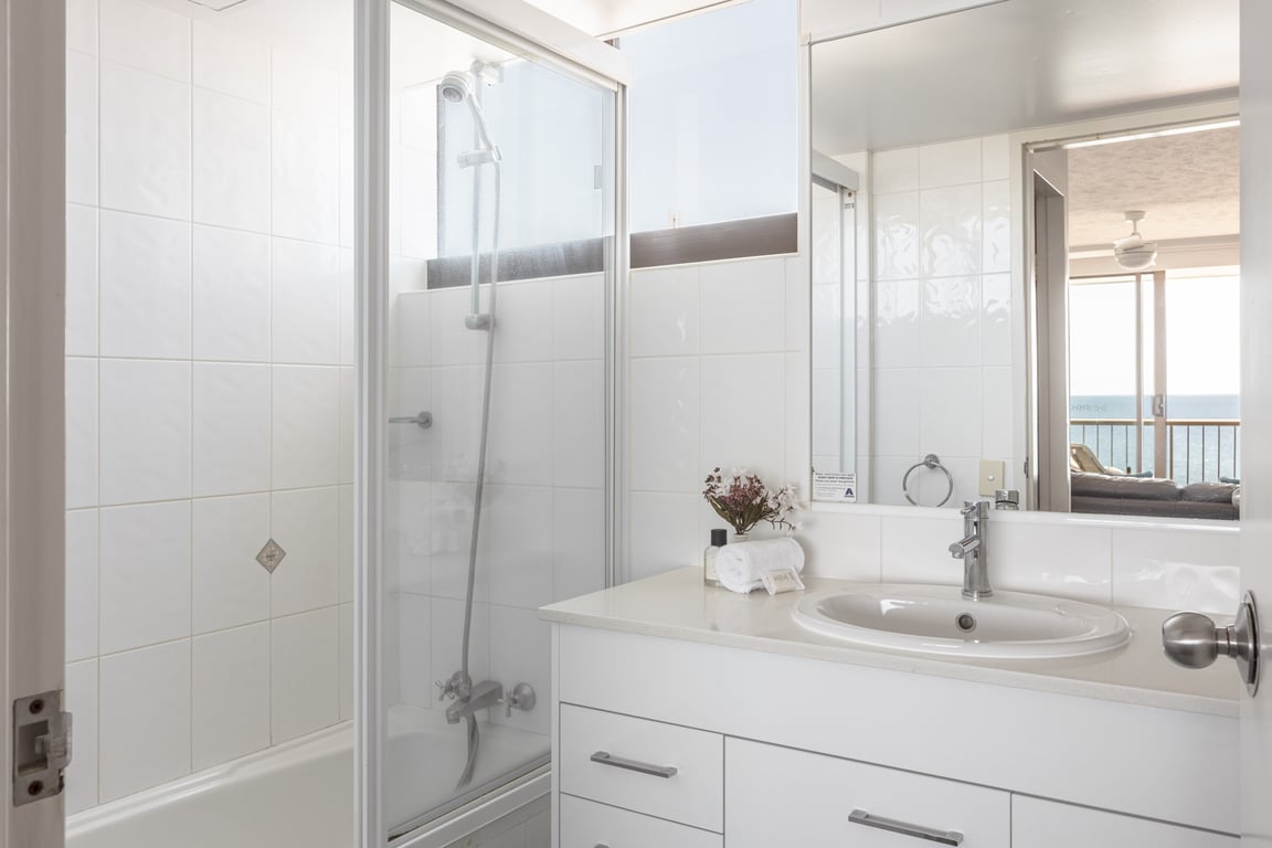 2 Bedroom Superior Apartment