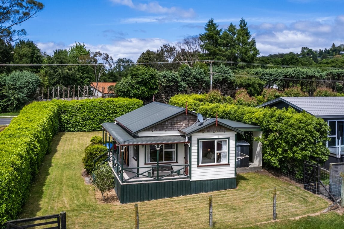 Clarks Country Cottage – A Peaceful Rural Retreat