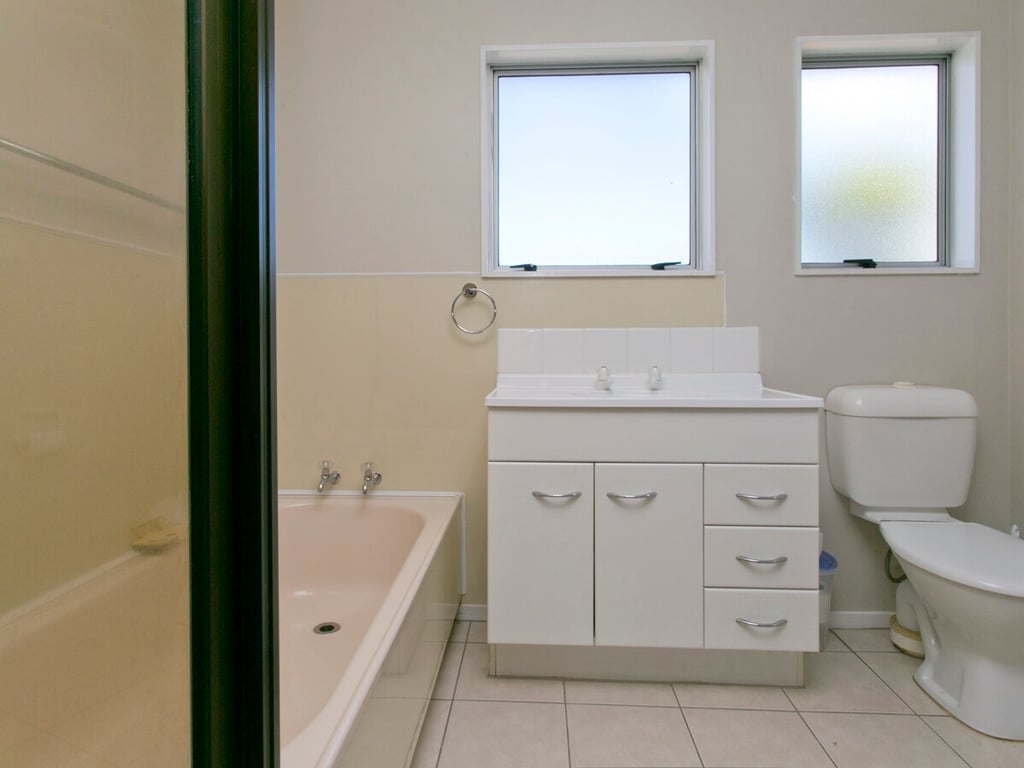 Taupo Central - Close To Town And Includes Wifi