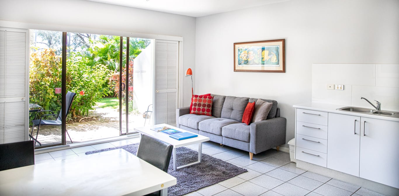 1 Bedroom Beachfront Apartment