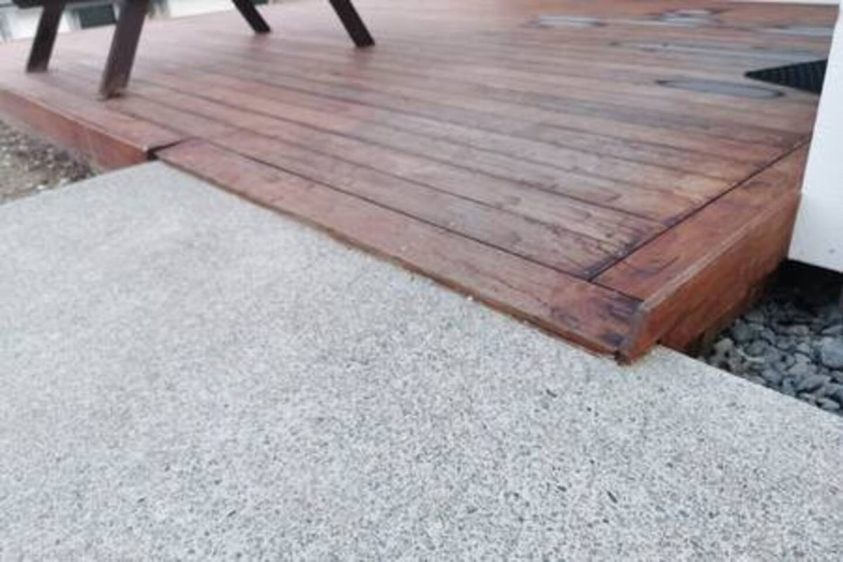 New, family friendly warm unit, mountain view