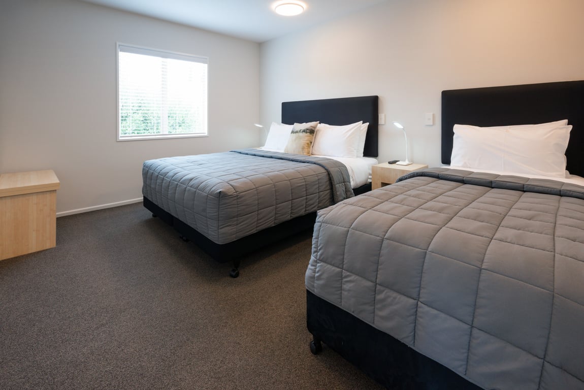 Upper Level 2 Bedroom King