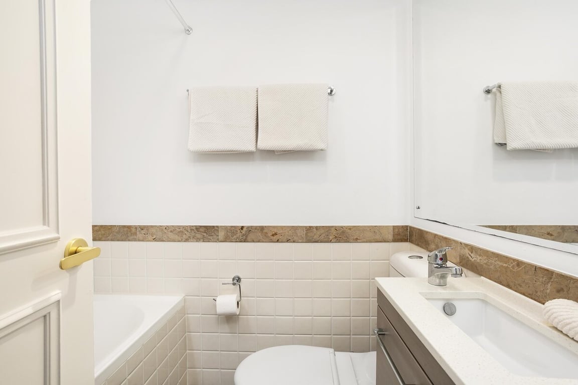 HARB5 - Mosman Moments | Contemporary Laidback Living